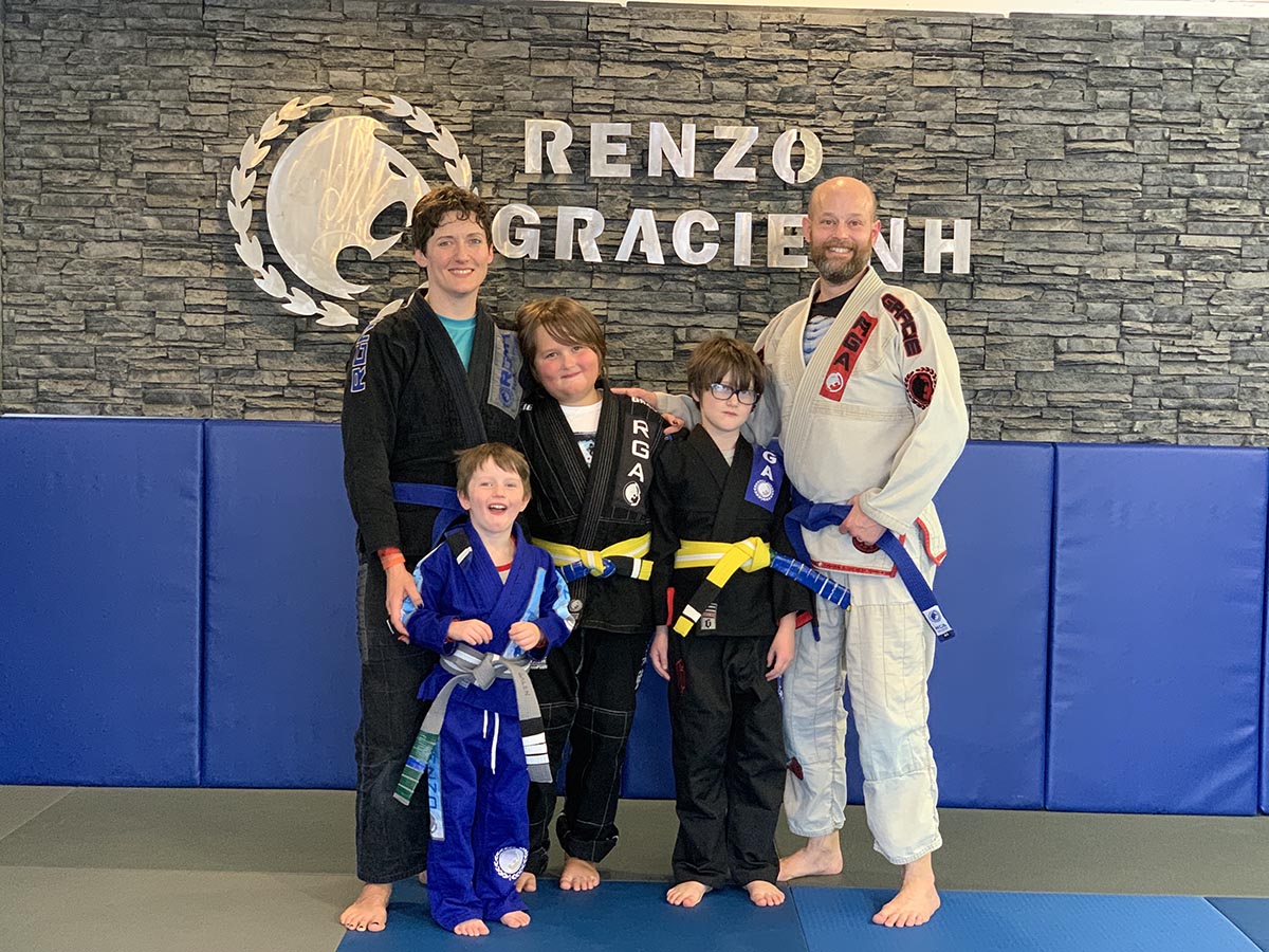 IMG_7201 Renzo Gracie NH has training programs for kids to adults and prides itself on being a family friendly training facility